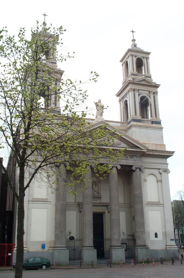 Verstoppertje spelen (zoek de kerk)