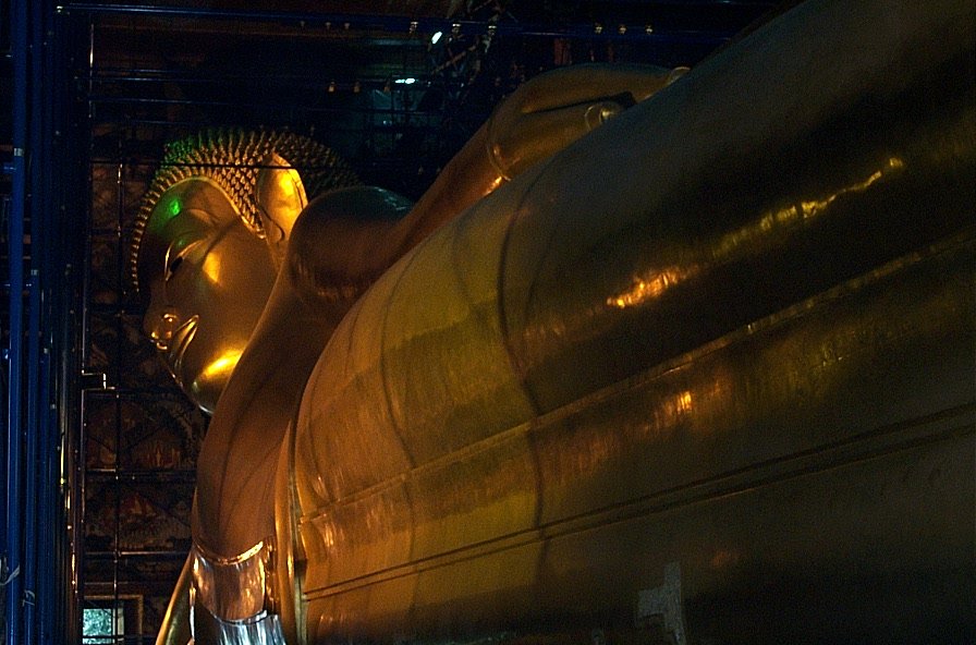 Declining Buddha van Wat Po